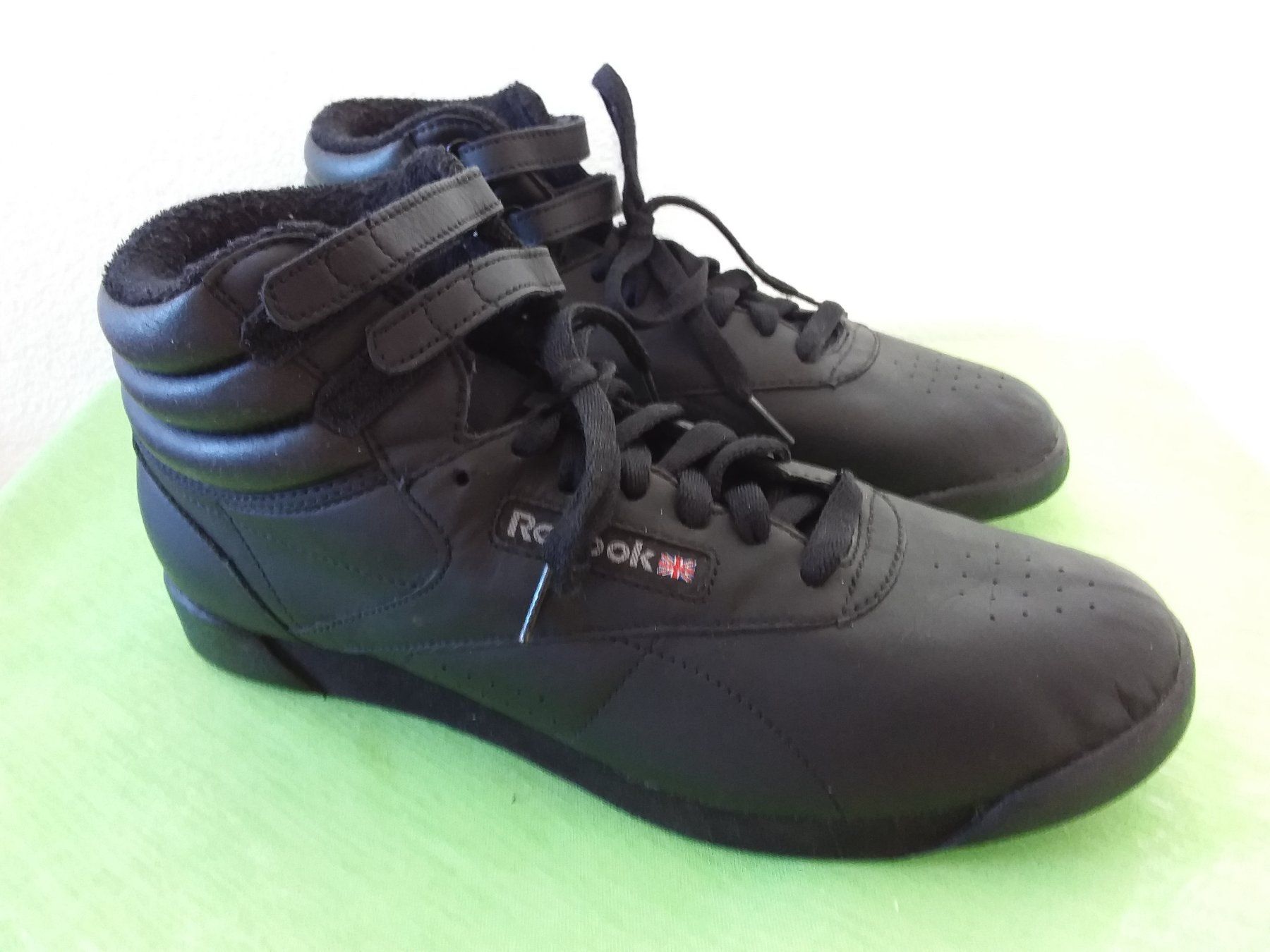 Reebok Scarpe da uomo: REEBOK Sneakers Gr 41 – Usato da Uitikon Waldegg venduto da Risibisi7