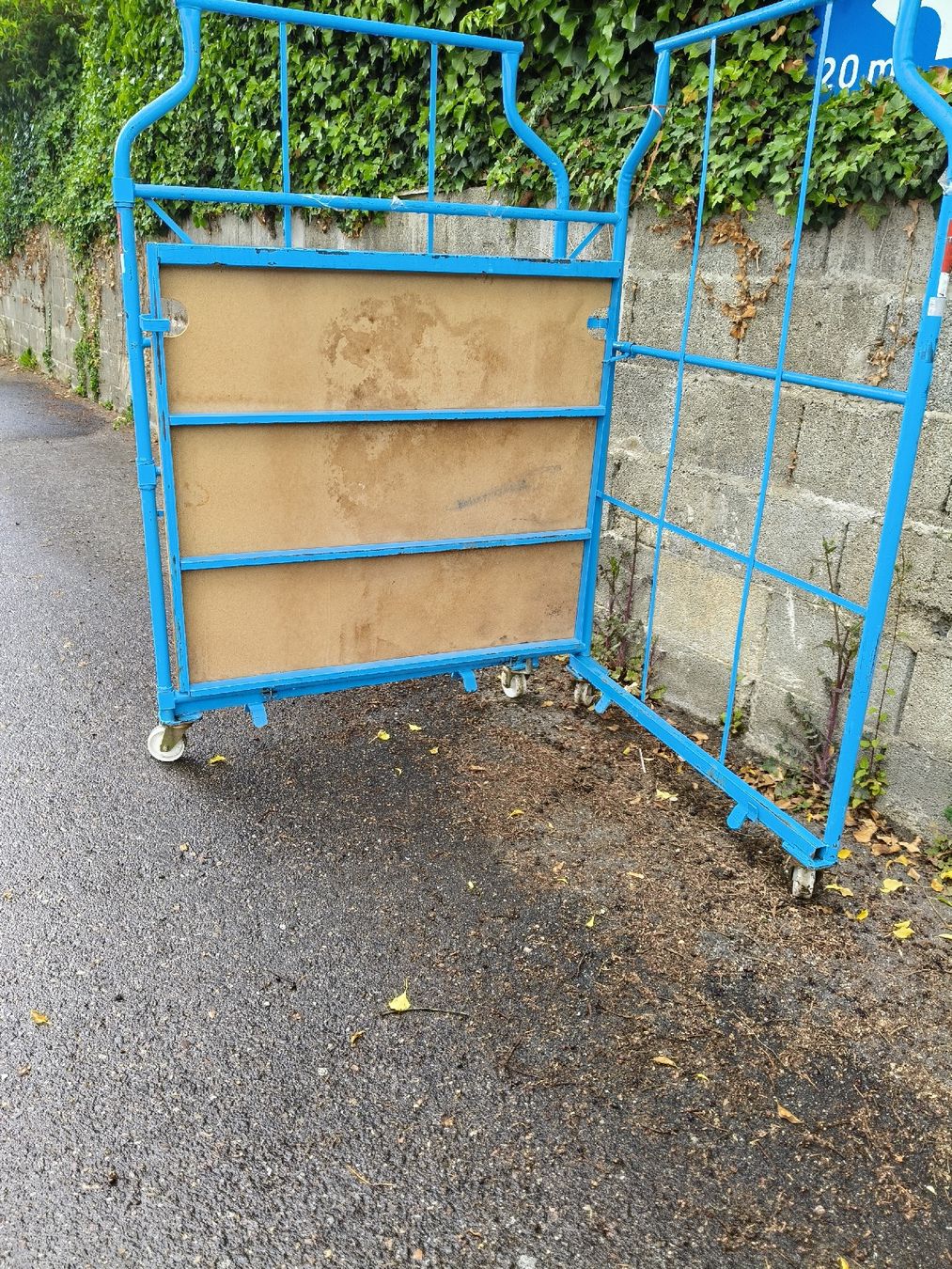 Griglie e Inferriate:  Gitterwagen Transportwagen  – Usato da Zwingen venduto da inf_2blh 2