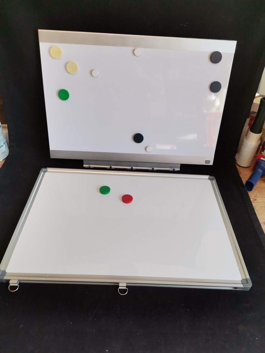 Wandtafeln: Whiteboard Magnetisch, White Board weiss magnetisch – Gebraucht aus Wiedlisbach von materialkreislauf