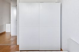 Massgefertigt Moritz Richter Schrank 150x180 – unbenutzt