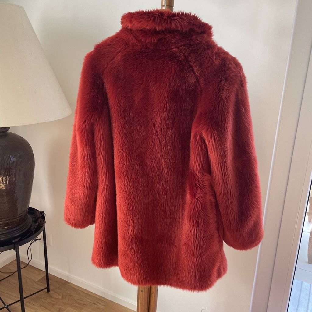 Cappotti:  Faux Fur Coat 36 – Usato da Zürich venduto da j.peter22 2