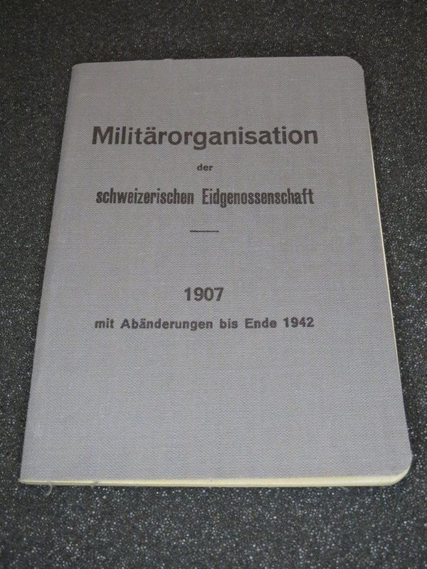 Libri: "Militärorganisation der schweizerischen Eidgenossenschaft" – Usato da Olten venduto da Maniac63