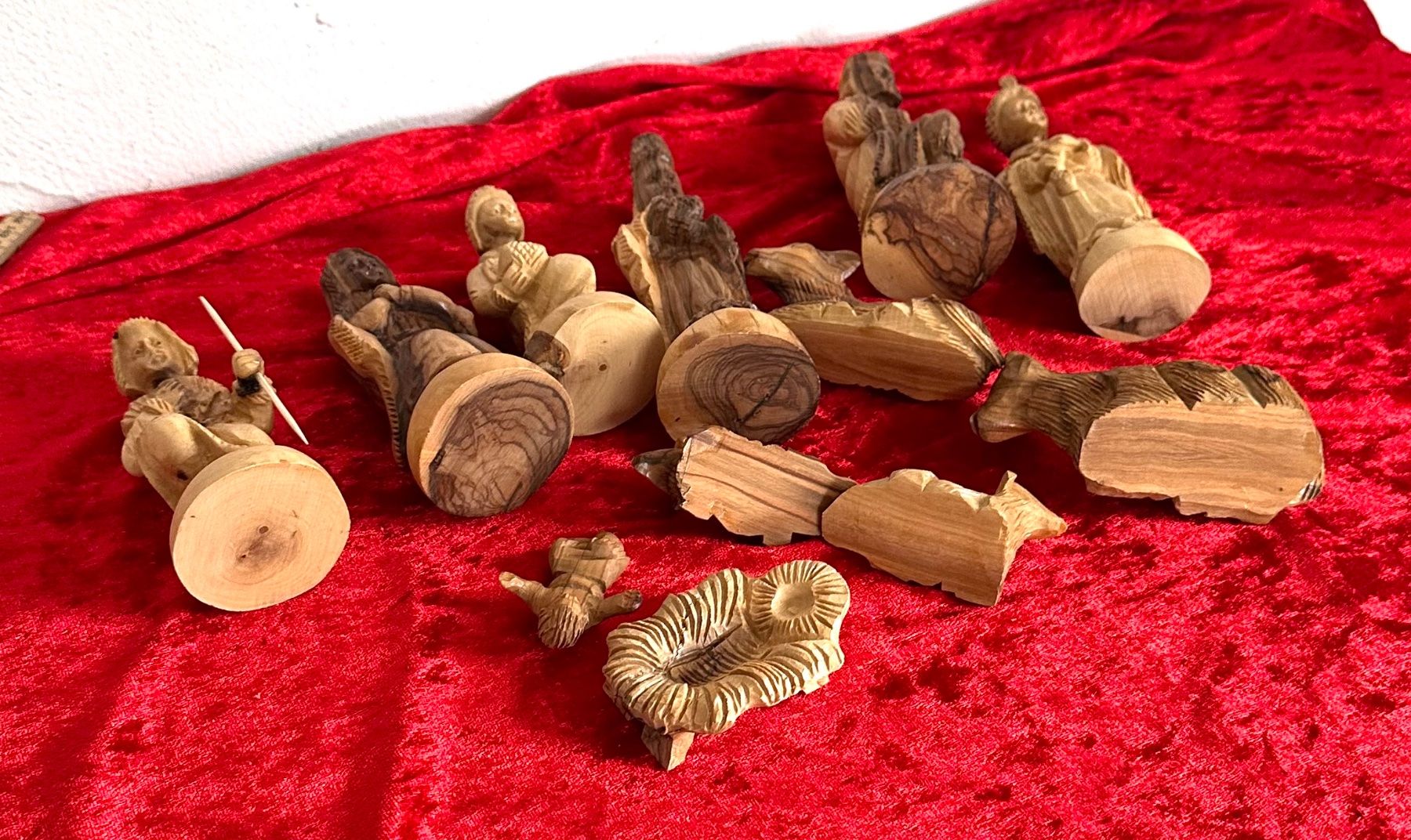 Figurines: Krippenfiguren aus Olivenholz – D'occasion à Zürich par brazerola 6
