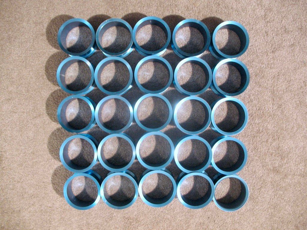 Kit bricolage: 25x Aluminium Ring Spule Metall Trommel Metallic hellblau – Nuovo (secondo la descrizione) da Wil ZH venduto da Arbolero 3