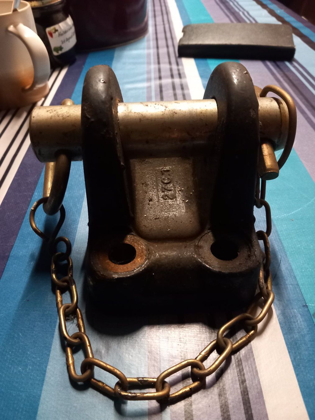 Ganci per rimorchio: Anhängerkupplung – Usato da Wolhusen venduto da S.Bucher