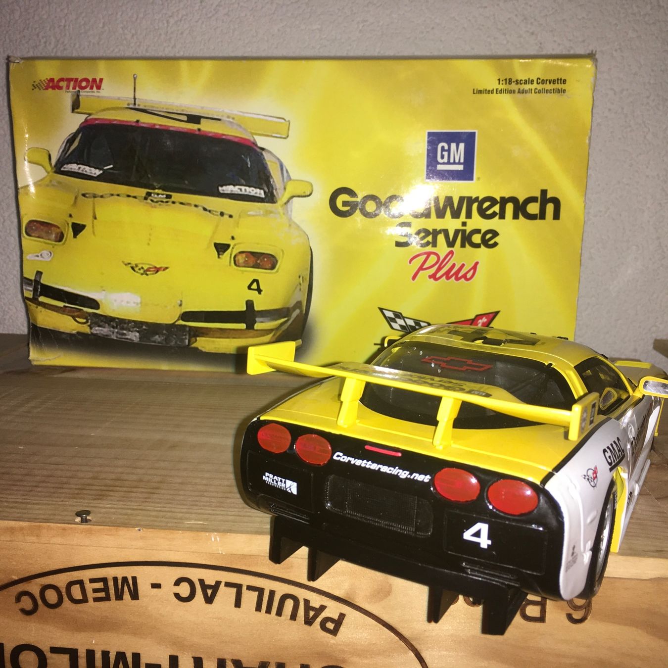 Chevrolet Modellini d'auto: Corvette C5-R GM Goodwrench Service Plus 1/18 – Usato da Wohlen AG venduto da PrivatSammlung 1