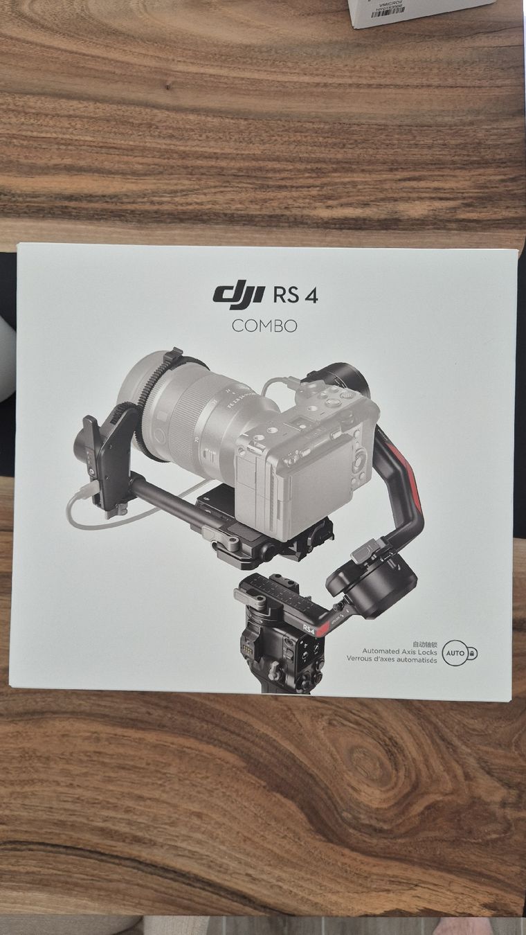 DJI Altri Accessori: DJI RS 4 Combo Stabilisator – Nuovo (secondo la descrizione) da Samstagern venduto da cviet
