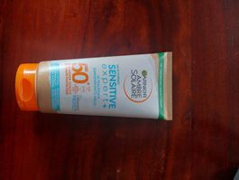 Garnier Ambre Solaire Sensitive Expert 50+