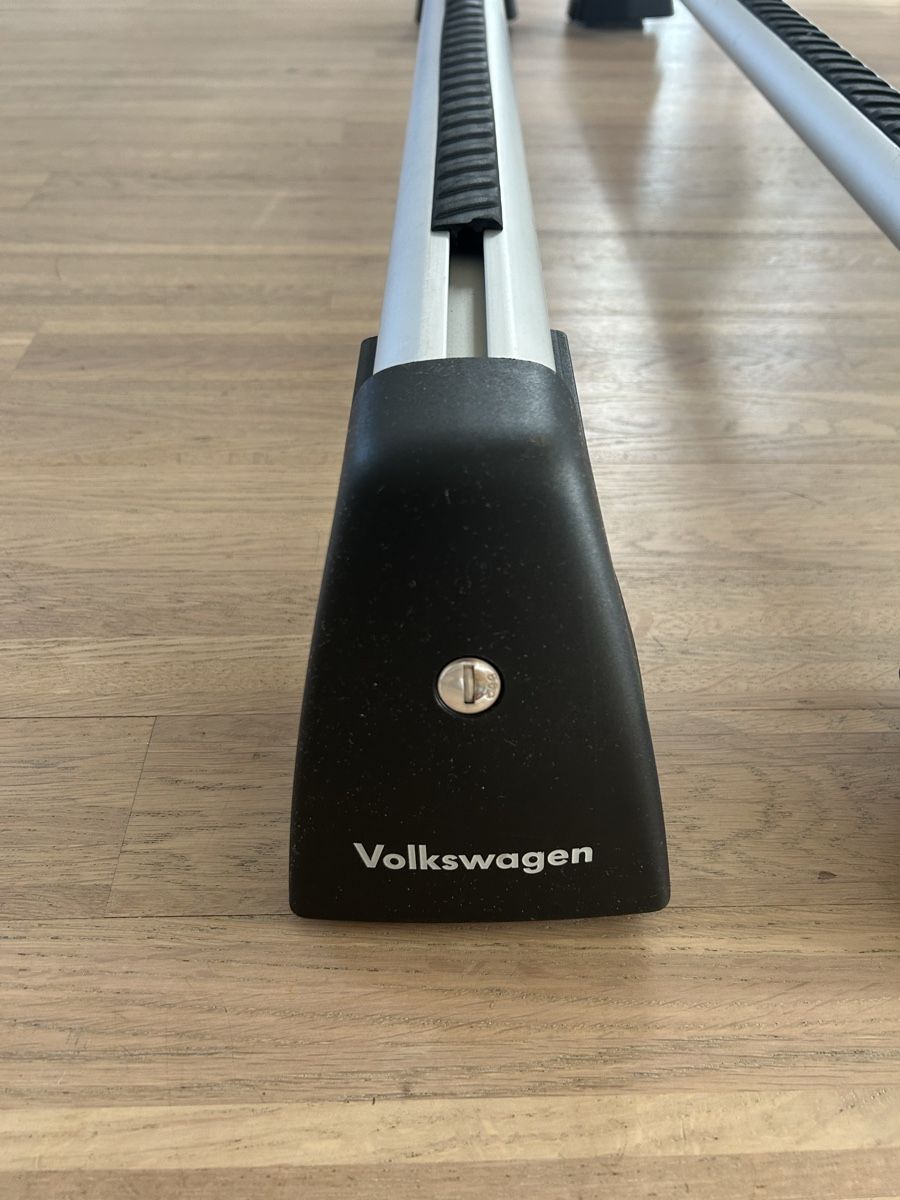 VW Barres de toit: Dachträger VW Passat B8 – D'occasion à Schaffhausen par hoppla117 1