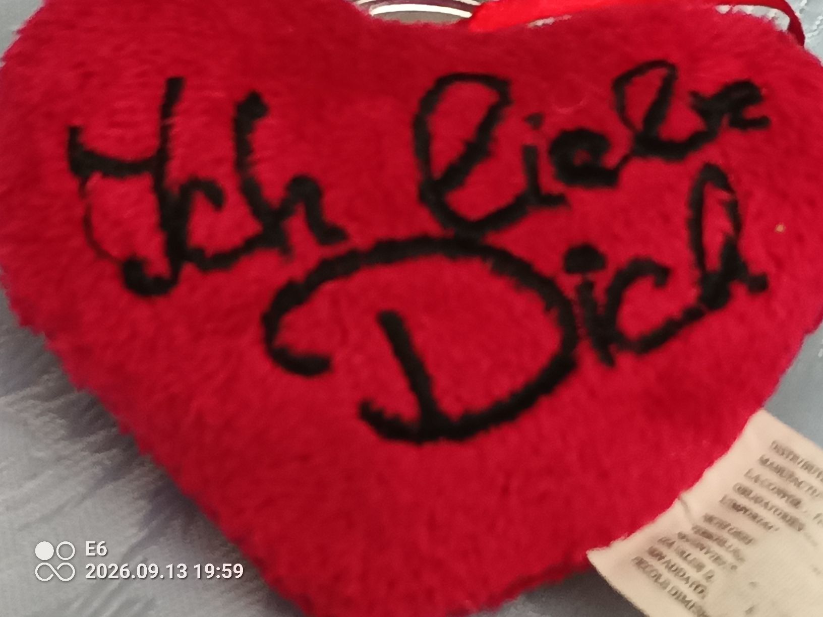 Tutte le decorazioni: Plüschherz Ich liebe Dich – Usato da Zürich venduto da Mitzi6