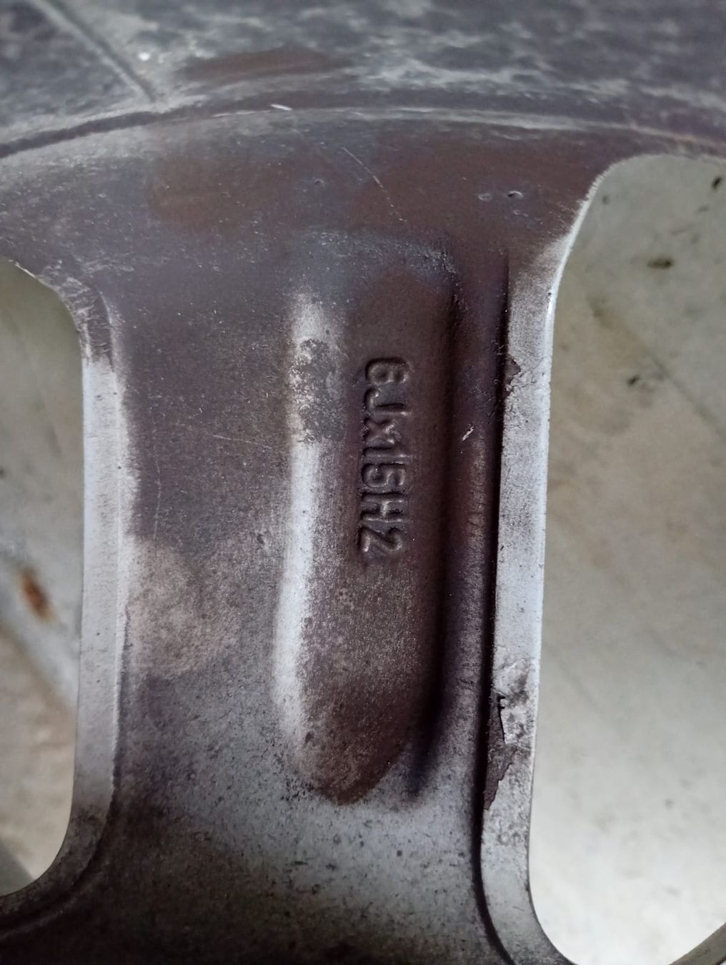 Continental Pneumatici & Ruote complete: Pneus d'été (VW polo) – Usato da Vuadens venduto da favreclaude 3