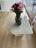 Vintage Marmortisch Couchtisch mit Sockel