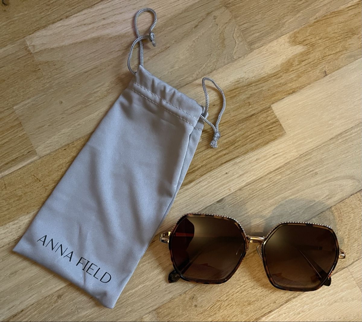 Occhiali & Lenti: Sonnenbrille by Anna Field – Nuovo (secondo la descrizione) da Zürich venduto da stemiche 1