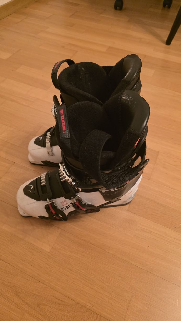 Head Sci: Head Ski Boots 26.5 cm , 313 mm – Usato da Zürich venduto da Asimpleguy