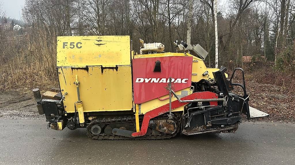 Tutte le macchine: Dynapac Einbaumaschine Belagsfertiger – Usato da Menziken venduto da Tairi10