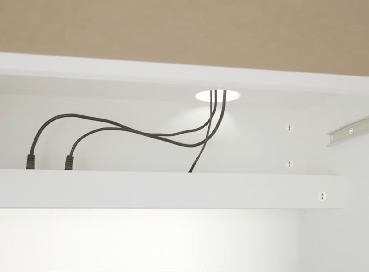 Ikea Schreibtische: IKEA Schreibtisch Micke – Neu (gemäss Beschreibung) aus Riehen von viv_mj2l 2