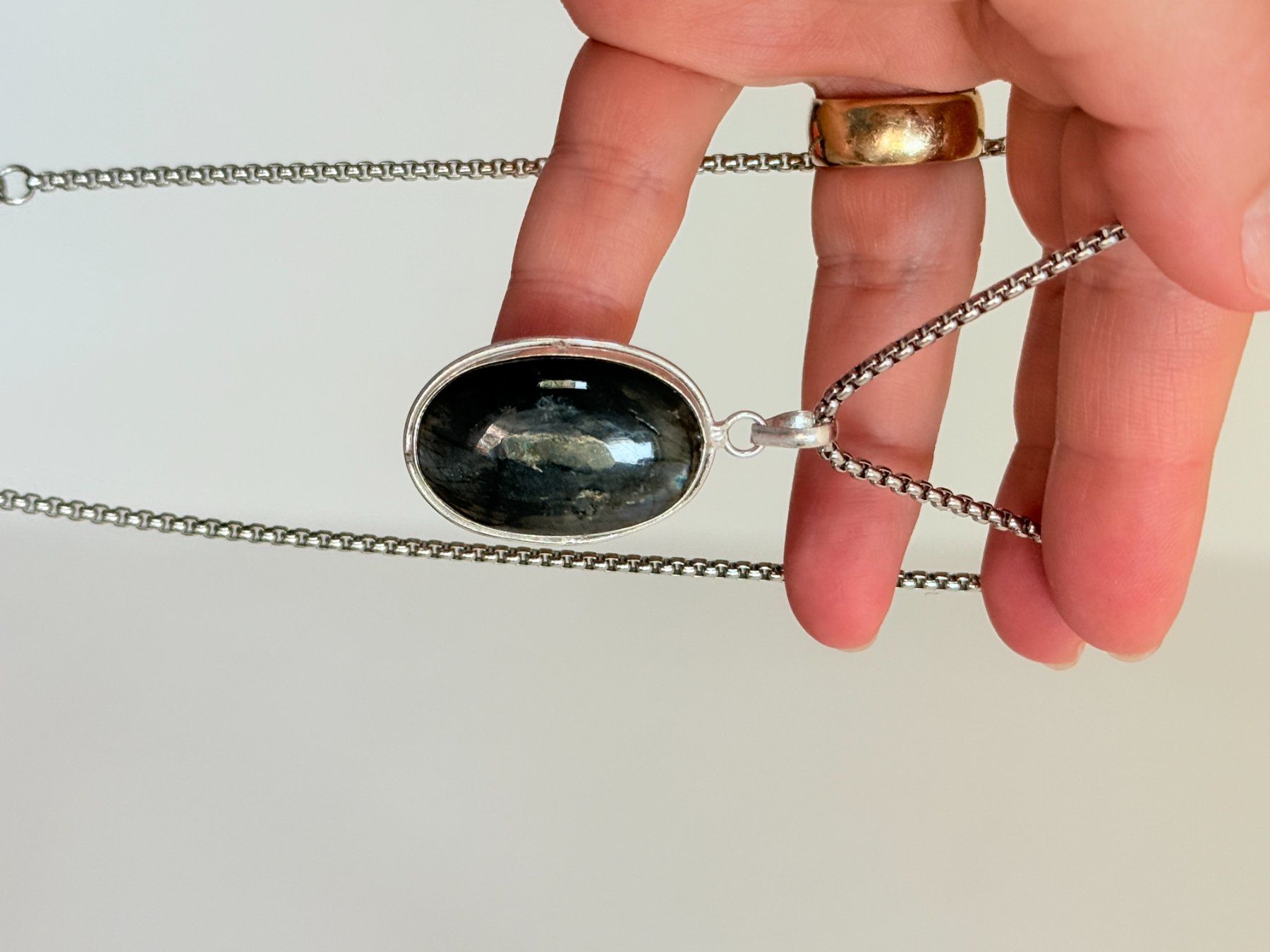 Colliers: Labradorite necklace – Neuf avec emballage d'origine à Genève par AGBERG 5