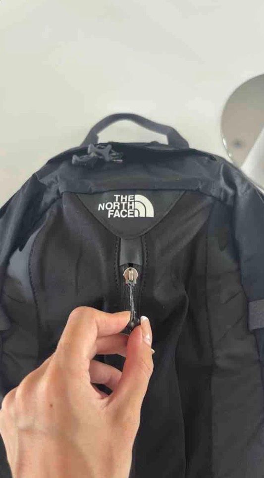 North Face Rucksäcke: The North Face backpack black used – Gebraucht aus Herrliberg von ellabellaaa 4