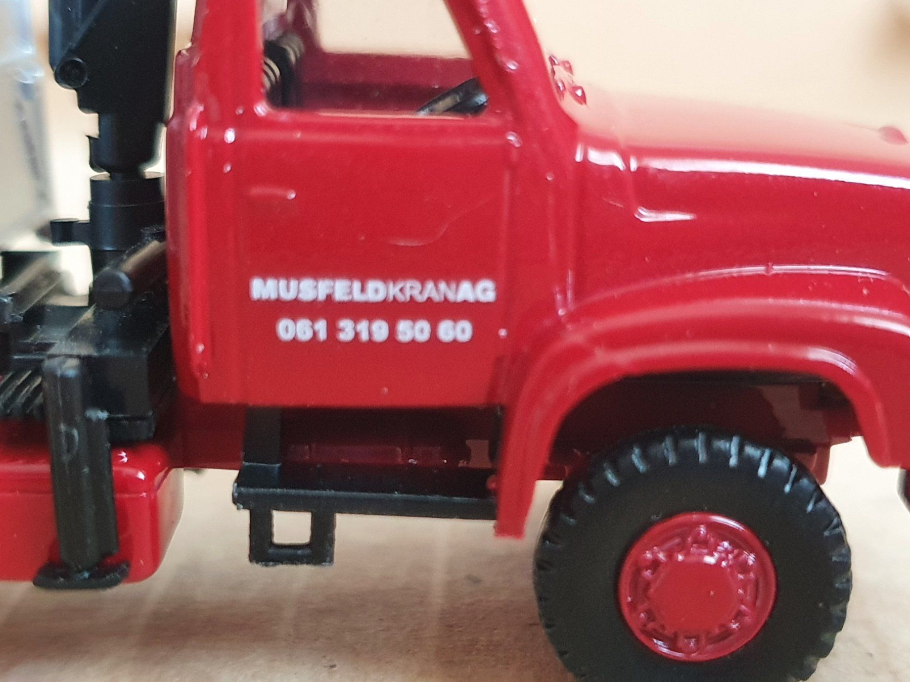 Saurer Modellini d'auto: SAURER.DN 330.4X4.  1:87. CH. – Nuovo e nell'imballaggio originale da Romanel-s-Lausanne venduto da Bidule01 3