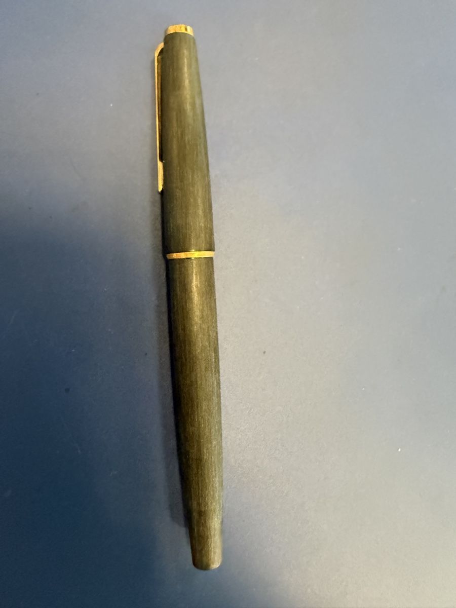 Montblanc Penna & Evidenziatori: Füllfederhalter Montblanc 220 14K Goldfeder gebraucht – Usato da Strengelbach venduto da RaenAntikDesign