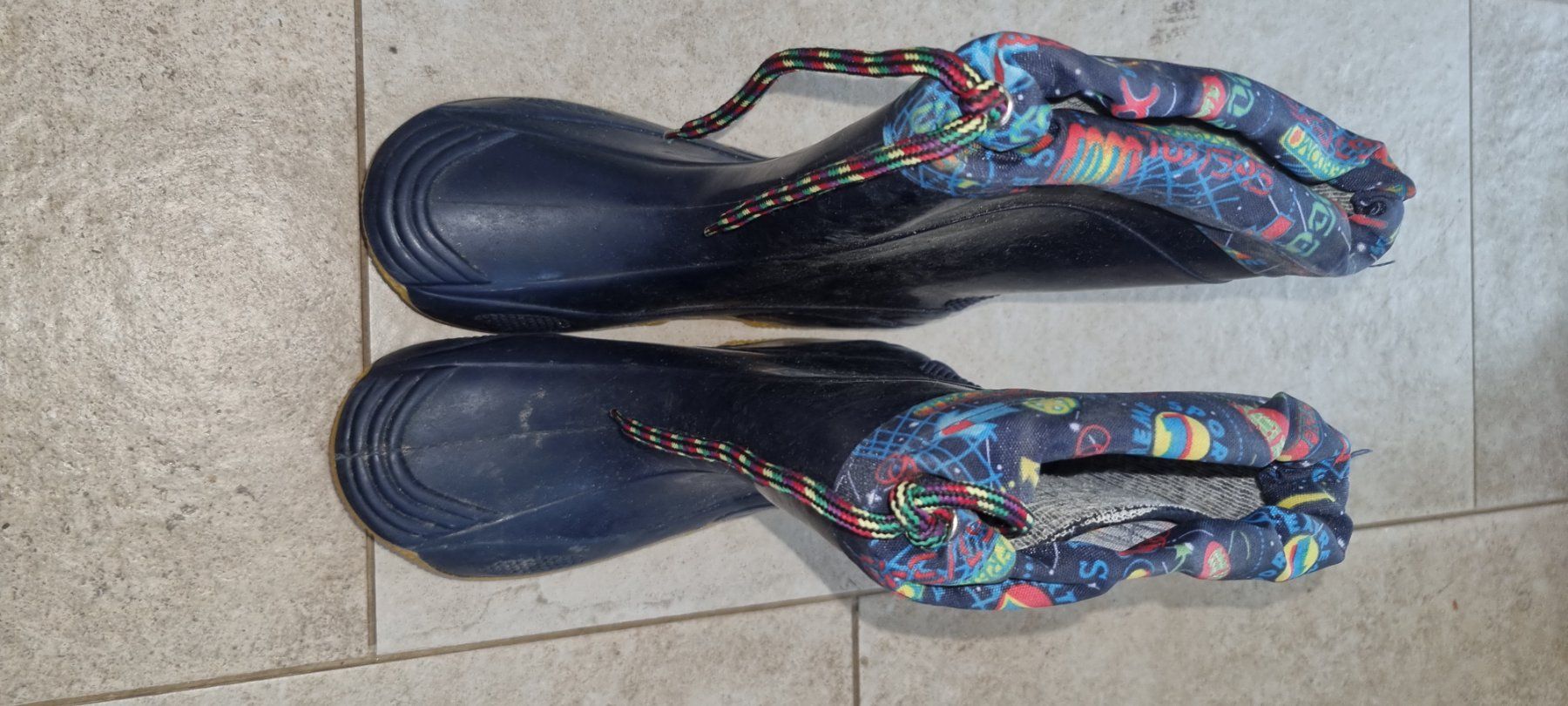 Scarpe per ragazzi: Gummistiefel gr.34 – Usato da Grossdietwil venduto da GNOM313
