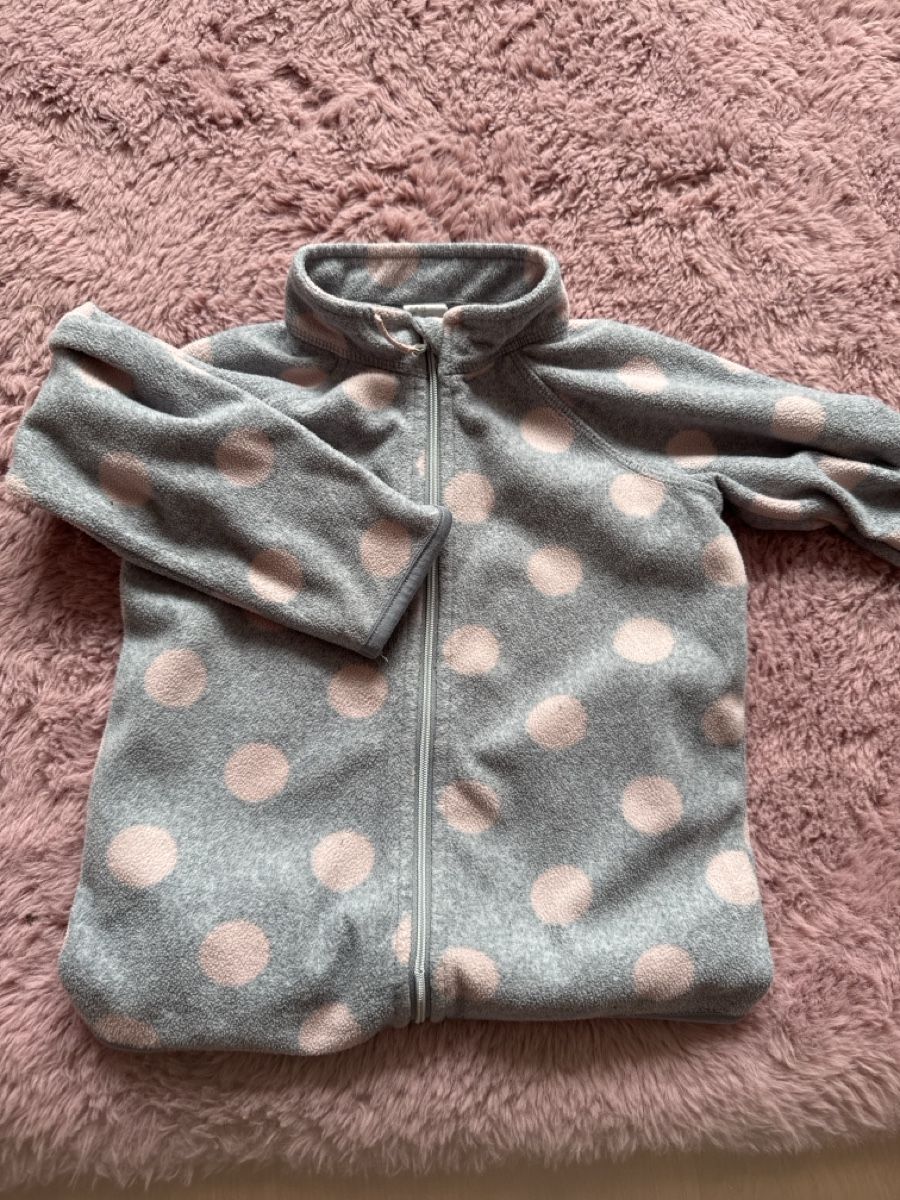 H&M Giacche & Cappotti: Faserpelzjacke 92/ h&m – Usato da niederhasli venduto da gwe_8l5q