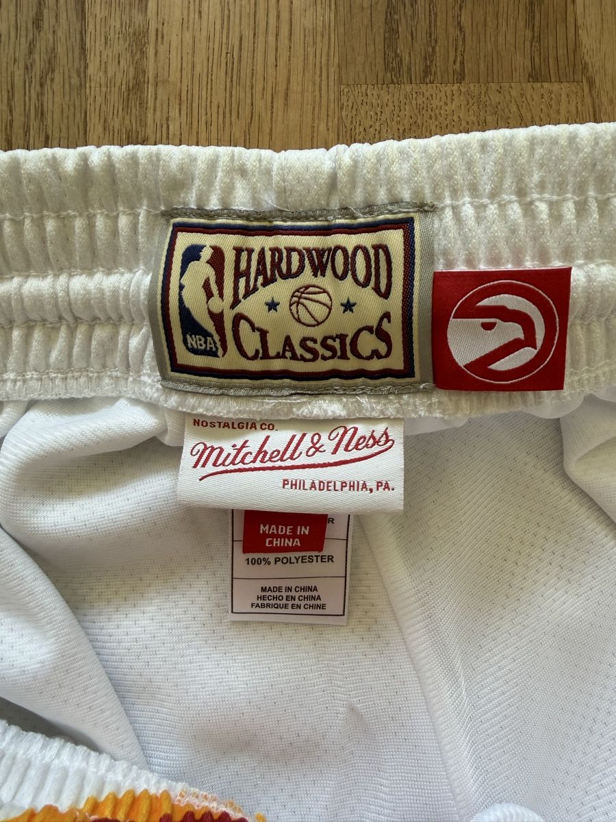 Pantaloni: Mitchell & Ness Hardwood Classics Shorts Atlanta Hawks – Usato da Bassersdorf venduto da Joe_56lh 2
