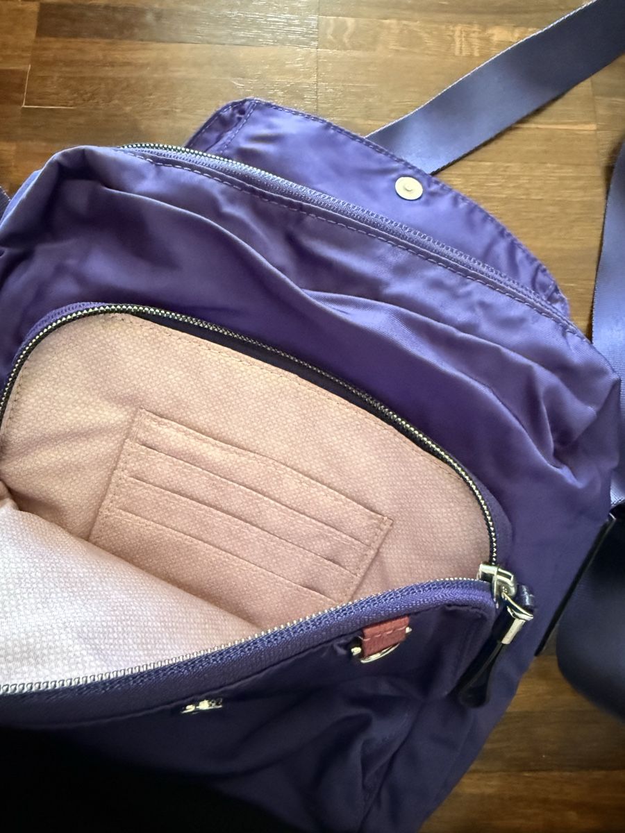 Tumi Borse da donna: Tumi Damen Umhängetasche, Lila – Usato da Winterthur venduto da hera05 3