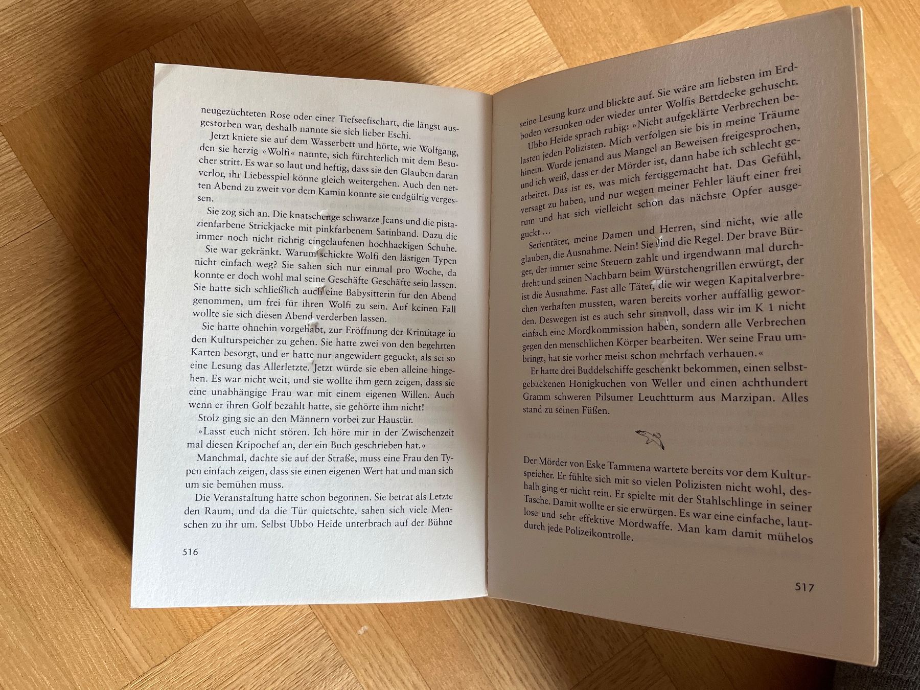 Libri: Klaus-Peter Wolf, Ostfriesenfeuer 8. Fall – Usato da Unterlangenegg venduto da Webvi 2