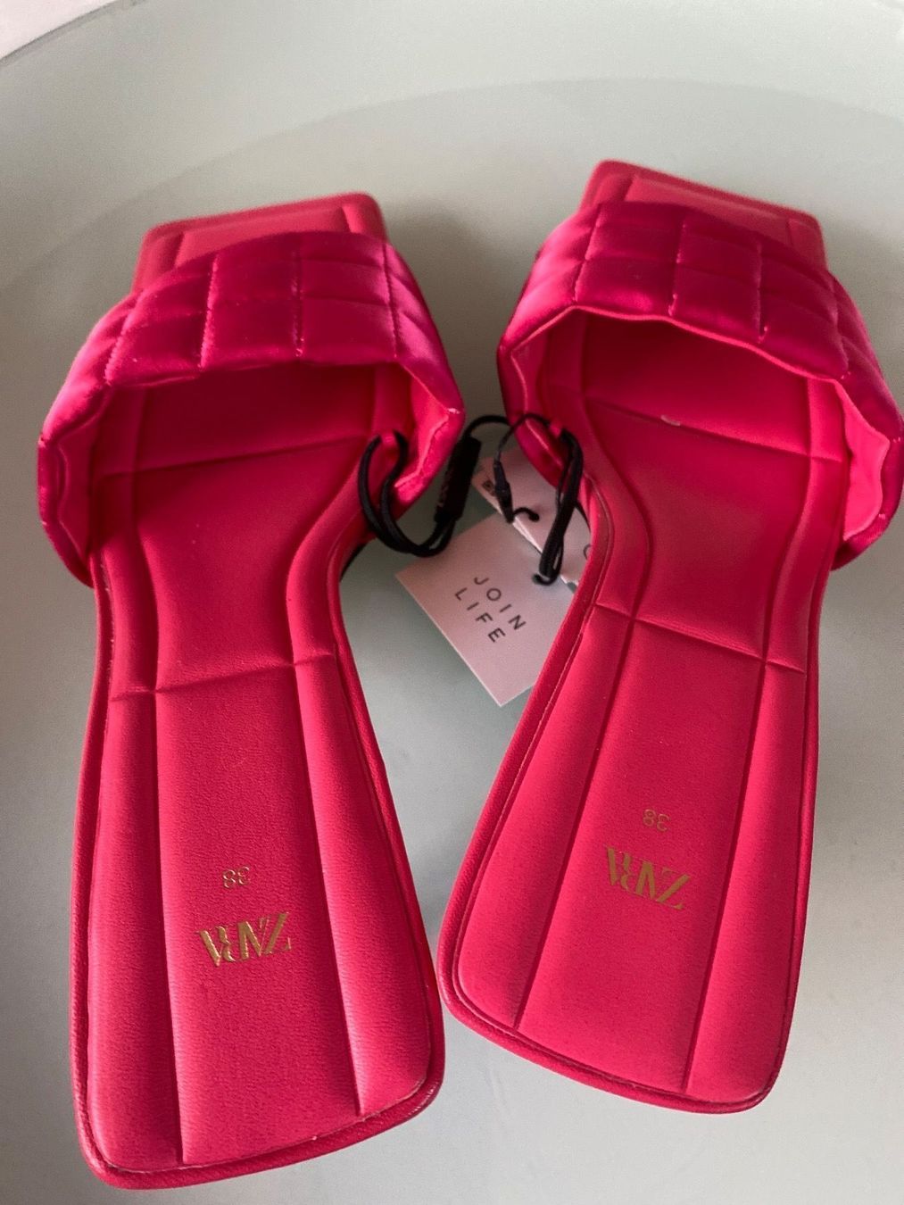 Zara Damenschuhe: Zara Pantoletten Neu (38) – Neu (gemäss Beschreibung) aus Vezia von sidu03 2