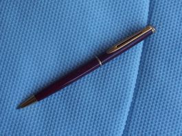 WATERMAN  stylo bille en laque bordeaux