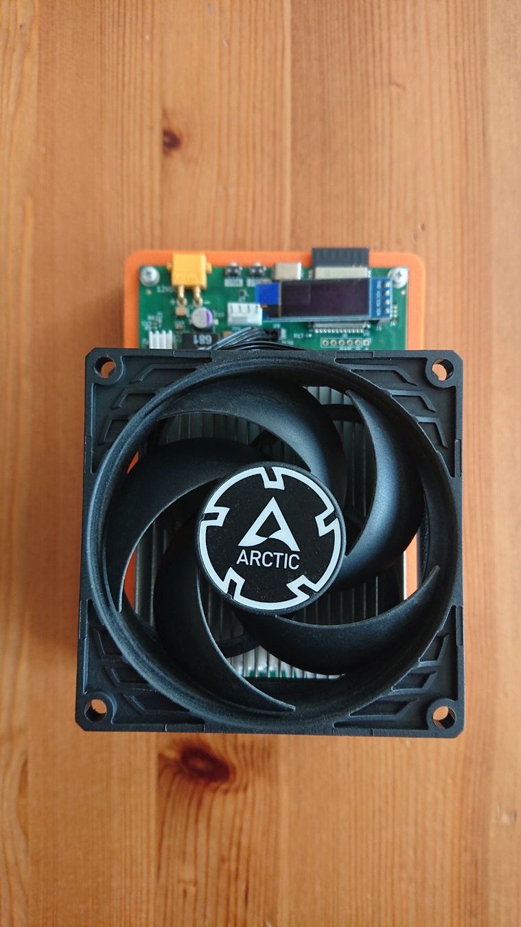 Bitaxe Hex Bitcoin Miner (Gebraucht) in Wilderswil für CHF 260 – mit  Lieferung auf Ricardo kaufen