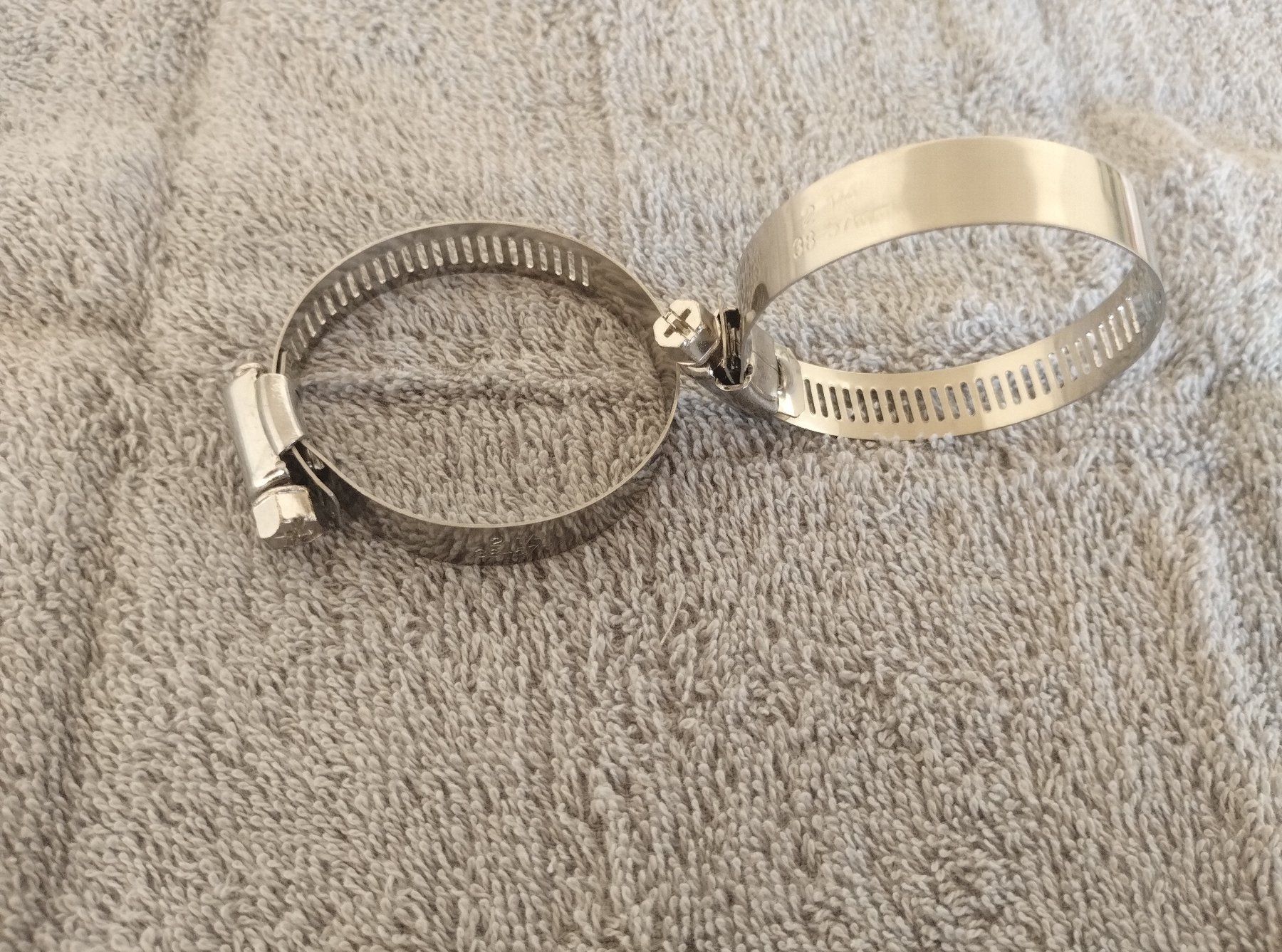 Tubi & Tubi flessibili: 20x Schlauchschelle 38-57mm – Nuovo (secondo la descrizione) da Bremblens venduto da SHOPSPORT 2