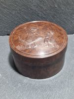 Antike Schnupftabakdose / Taschendose mit Biedermeier-Relief