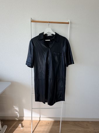 Kunstlederkleid Mango schwarz neuwertiger Zustand