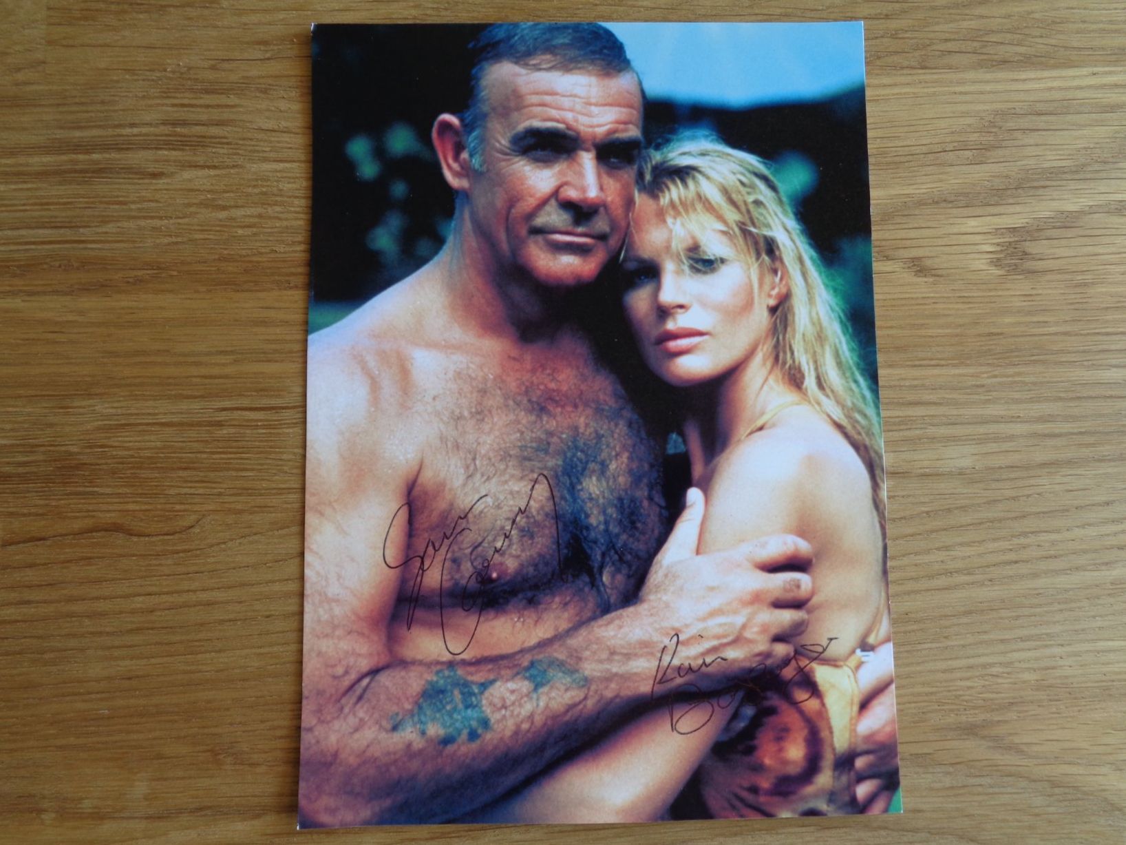 Autogramme: Autogramm SEAN CONNERY / KIM BASINGER - 13x18 original Bond – Gebraucht aus Mönchaltorf von hiukset