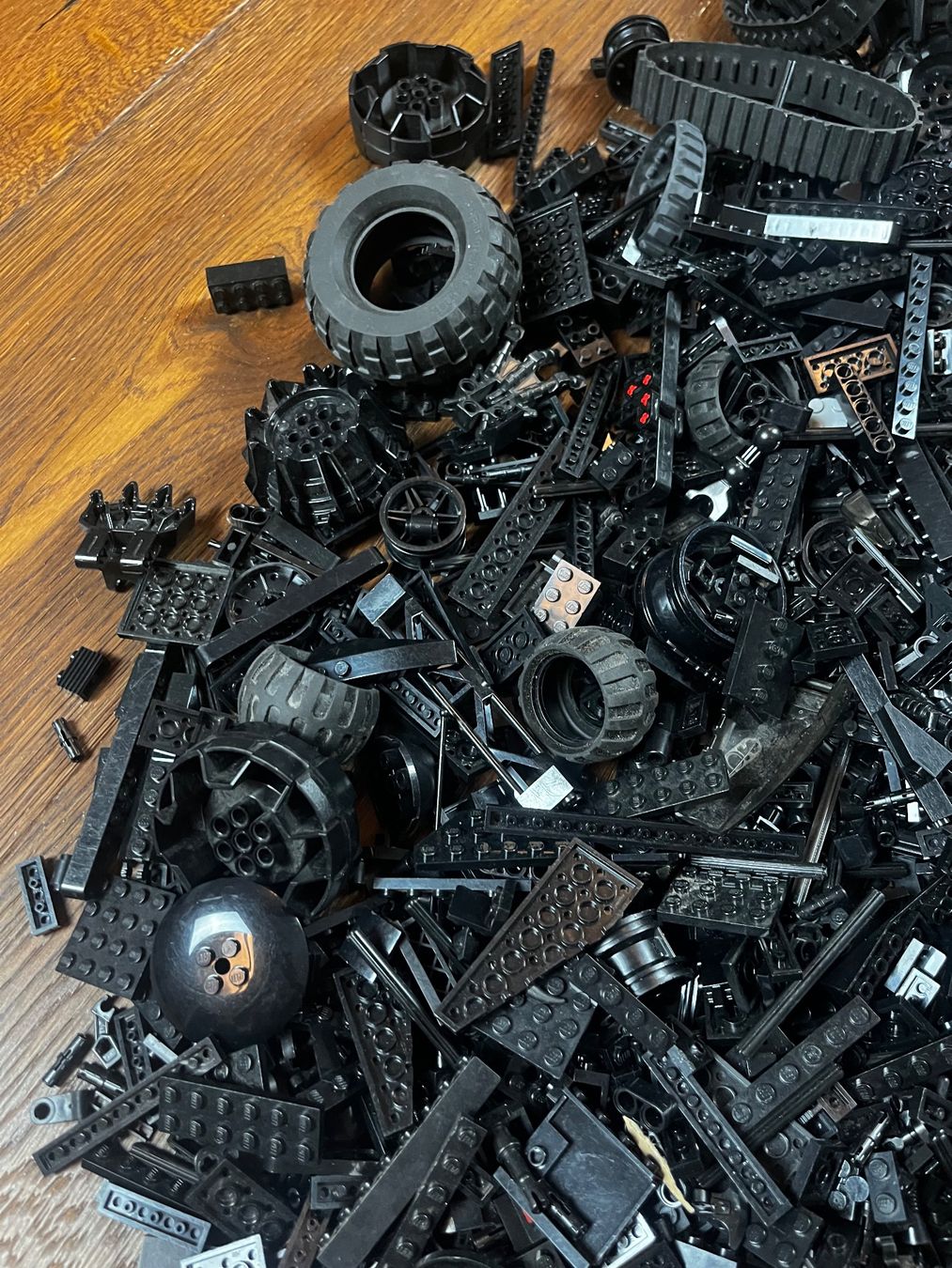 Lego Giocattoli: Lego 1kg Diverse schwarze Teile – Usato da lindau venduto da Technick 2