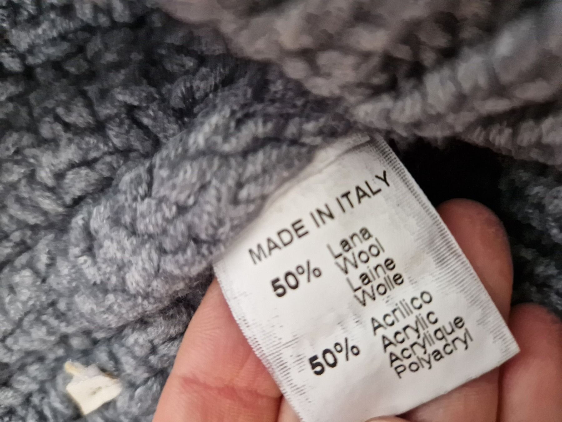 Altro in Moda donna: Kappe Damen Wolle/Acrylic – Usato da Davos-Dorf venduto da Bpelikan 1