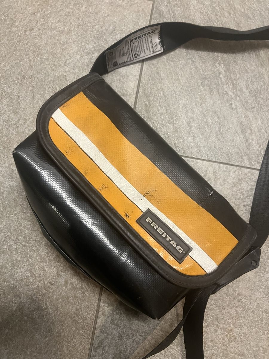 Freitag Taschen: Freitag Hawaii Five-0 F41 – Gebraucht aus Bülach von clamero