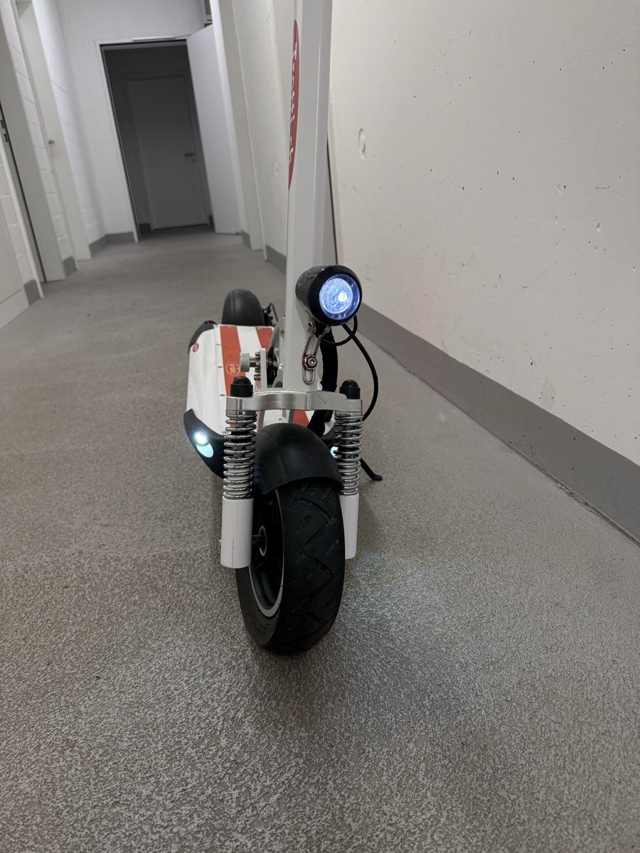 Scooter: Zu verkaufen E-Scooter – Usato da Gelfingen venduto da zaechu 3