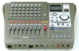 Tascam DP-01  Digital Recording Portastudio, 8 Kanal
