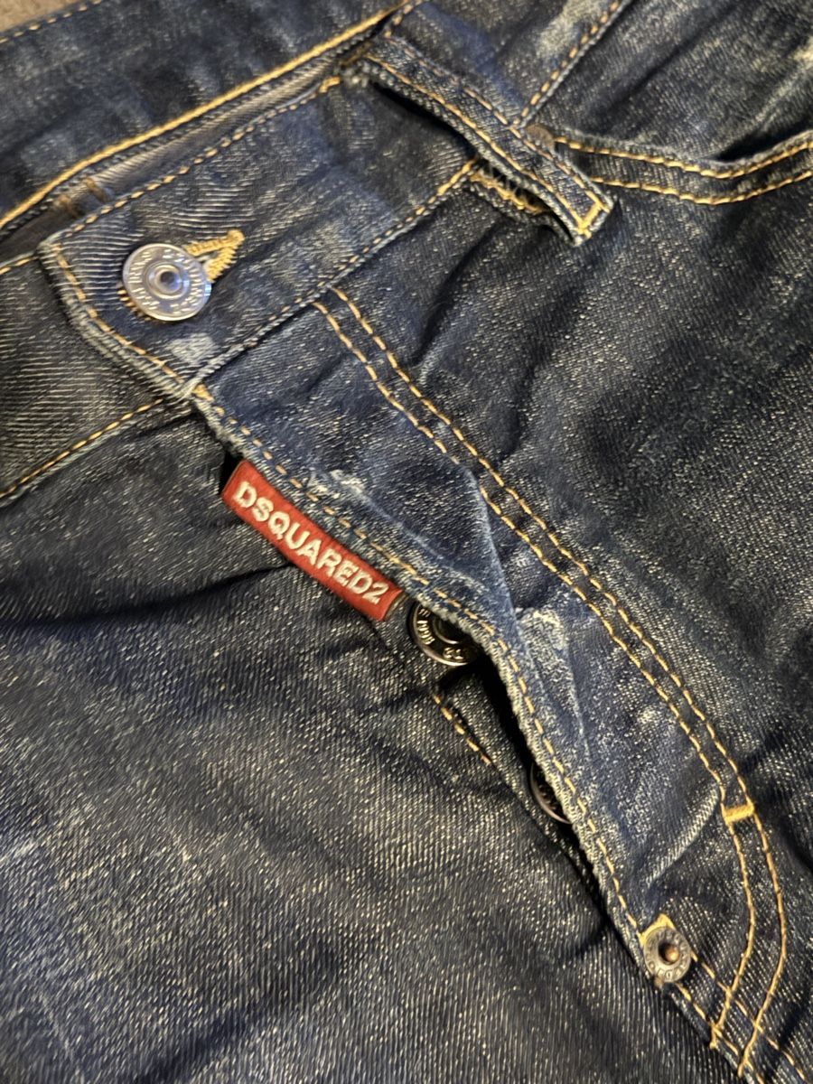 Dsquared2 Jeans: Dsquared2 Jeans (48) – Gebraucht aus Grabs von sacha_rtb 1