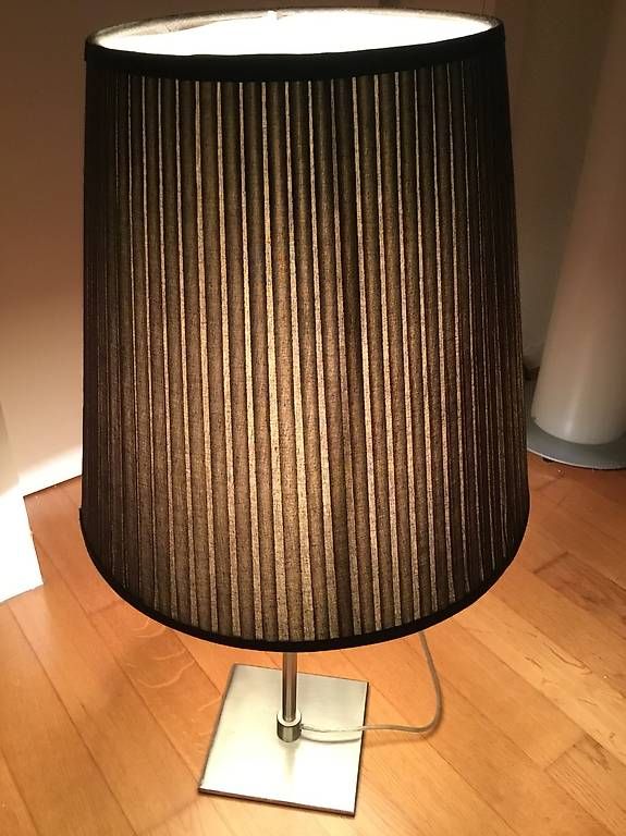 Lampen: Lampe - Tisch- / Nachttisch-Lampe – Gebraucht aus St. Niklausen LU von val_y8jm 1