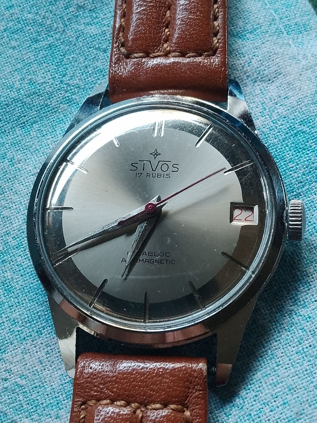 Uhren: Stvos hsndaufzug 33mm läuft  – Gebraucht aus Agno von sam2608 1