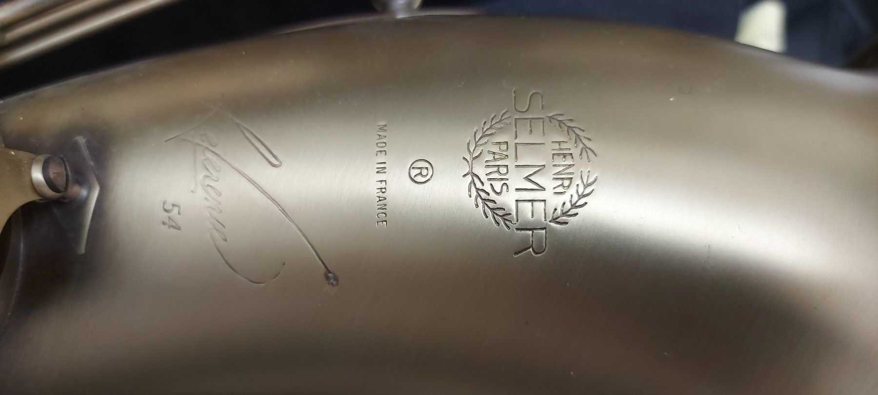 Selmer Strumenti musicali: Selmer Reference 54 Tenor Saxophone gold lacquer engraved – Usato da Glattbrugg venduto da Swissmusik 2