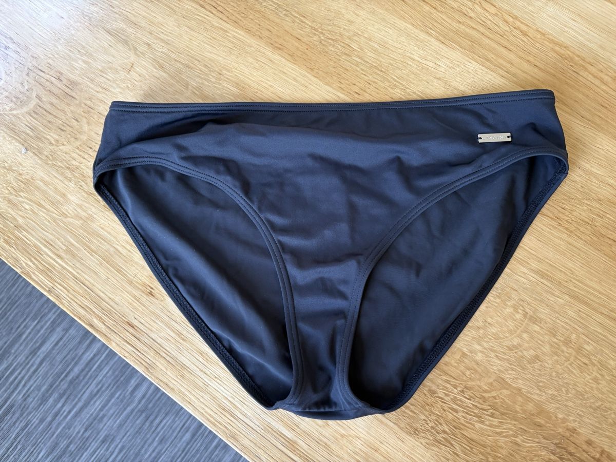 Lascana Costumi da bagno & Bikini: Lascana Tankini schwarz Gr. 40 – Usato da Kriens venduto da aloha19 3