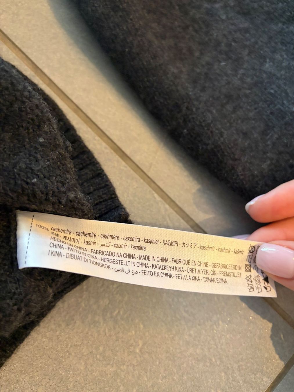 Zara Maglioni & Felpe: Rollkragenpullover Kaschmir Zara – Usato da Dielsdorf venduto da Anthony111 5