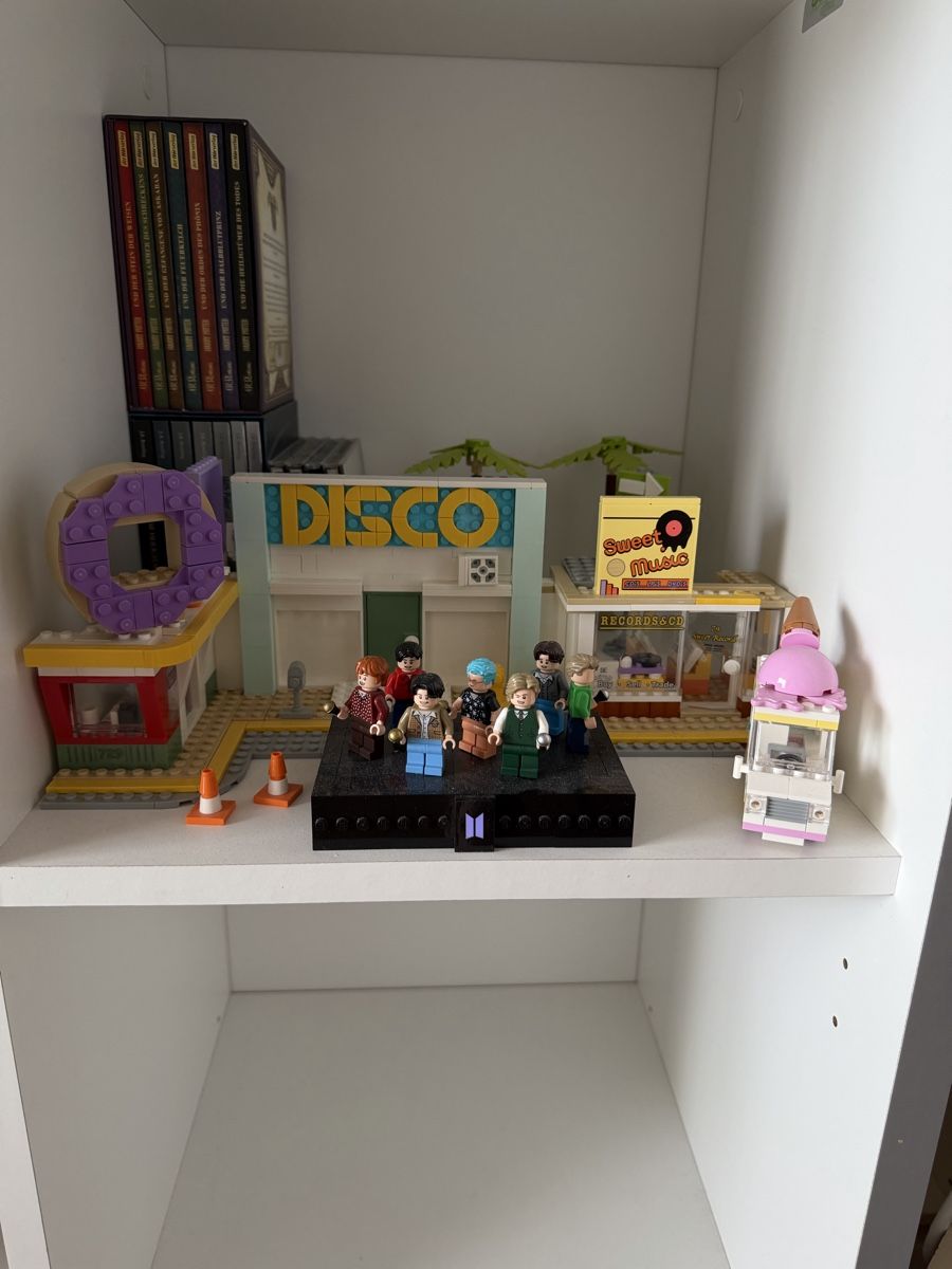 Lego Giocattoli: BTS LEGO - Dynamite Lego Ideas #047 – Usato da Busswil TG venduto da dana.ekatharina 1