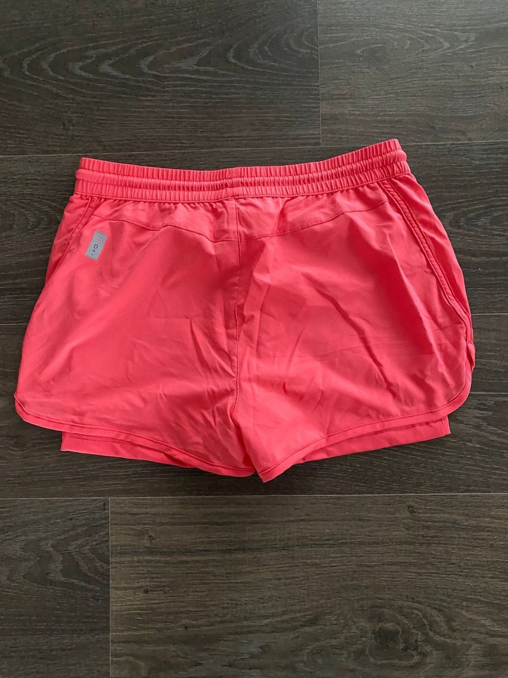 Pantaloni: Esprit kurze Sporthose - Grösse S – Nuovo (secondo la descrizione) da Eschenbach SG venduto da Sums 1