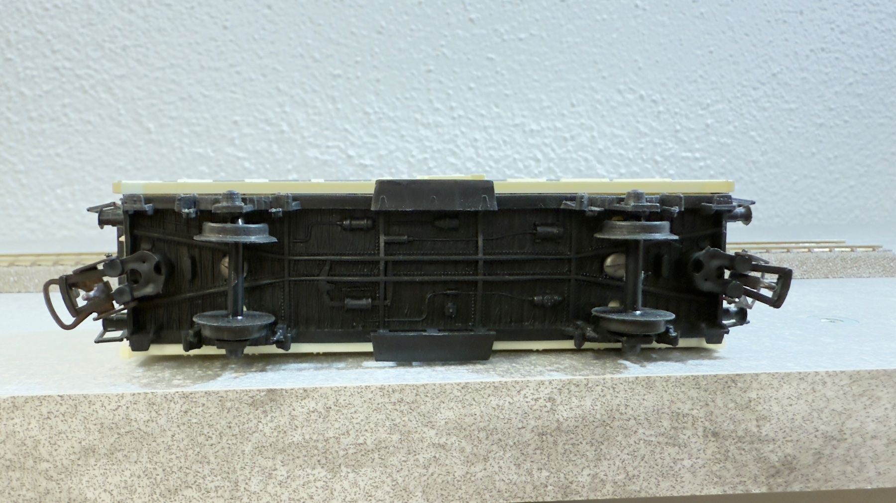 Liliput Modelleisenbahnen: Liliput oder Lima Kühlwagen H0 / DC – Gebraucht aus Windlach von Kelebra 7